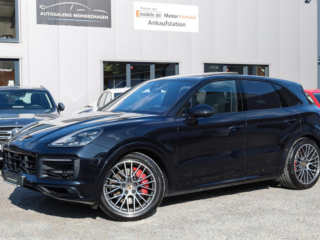 Porsche Cayenne GTS