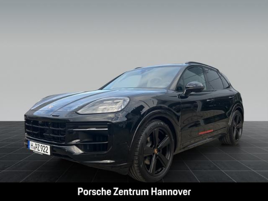 Porsche Cayenne Black Edition