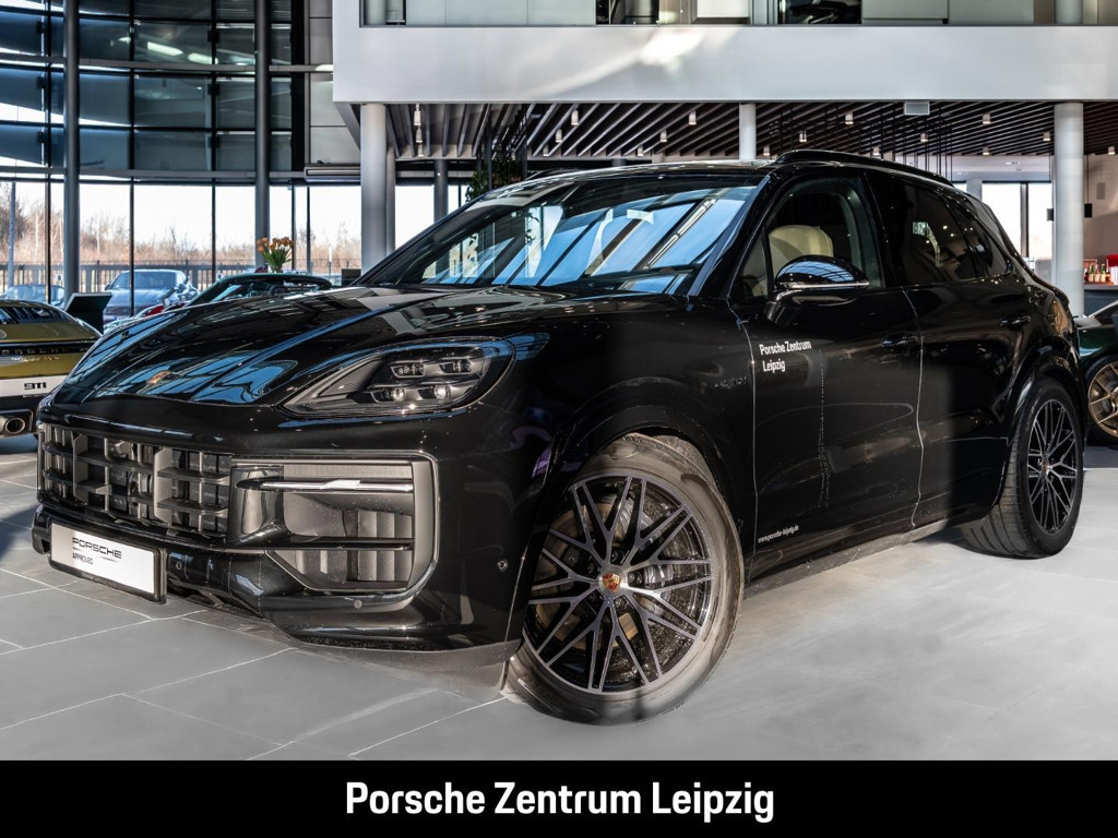 Porsche Cayenne E-Hybrid Black Edition