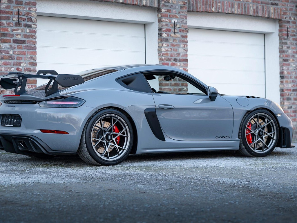 Porsche Cayman