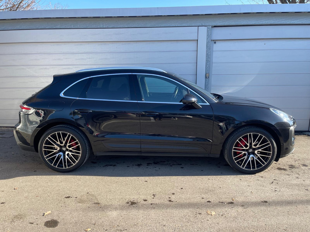 Porsche Macan S