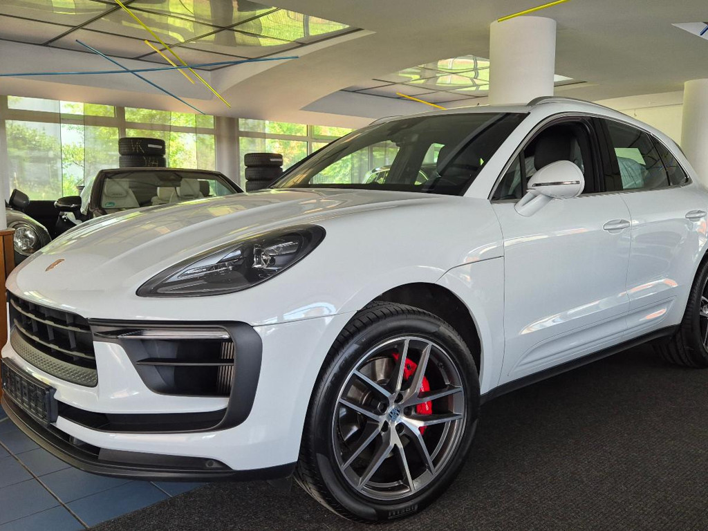 Porsche Macan S