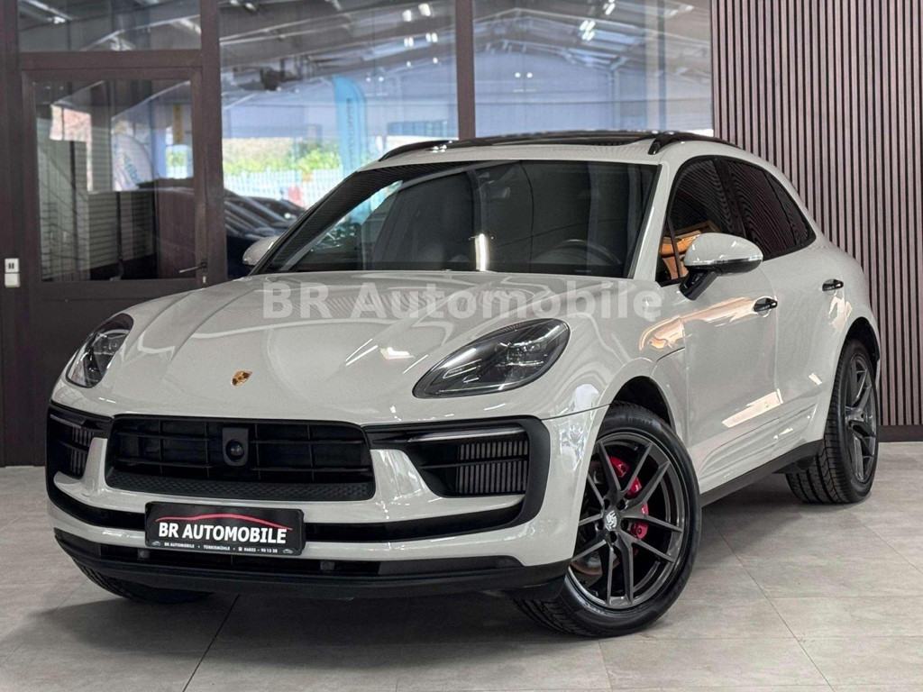Porsche Macan S