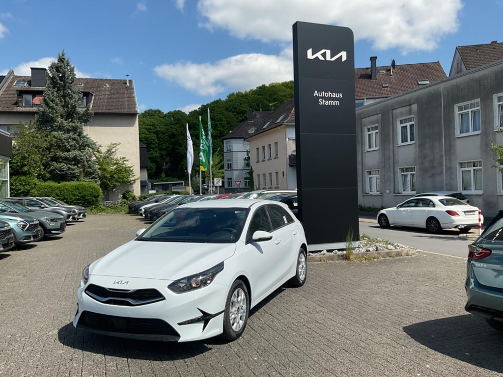 Kia Ceed LED RFK NAVI APPLE CARPLAY