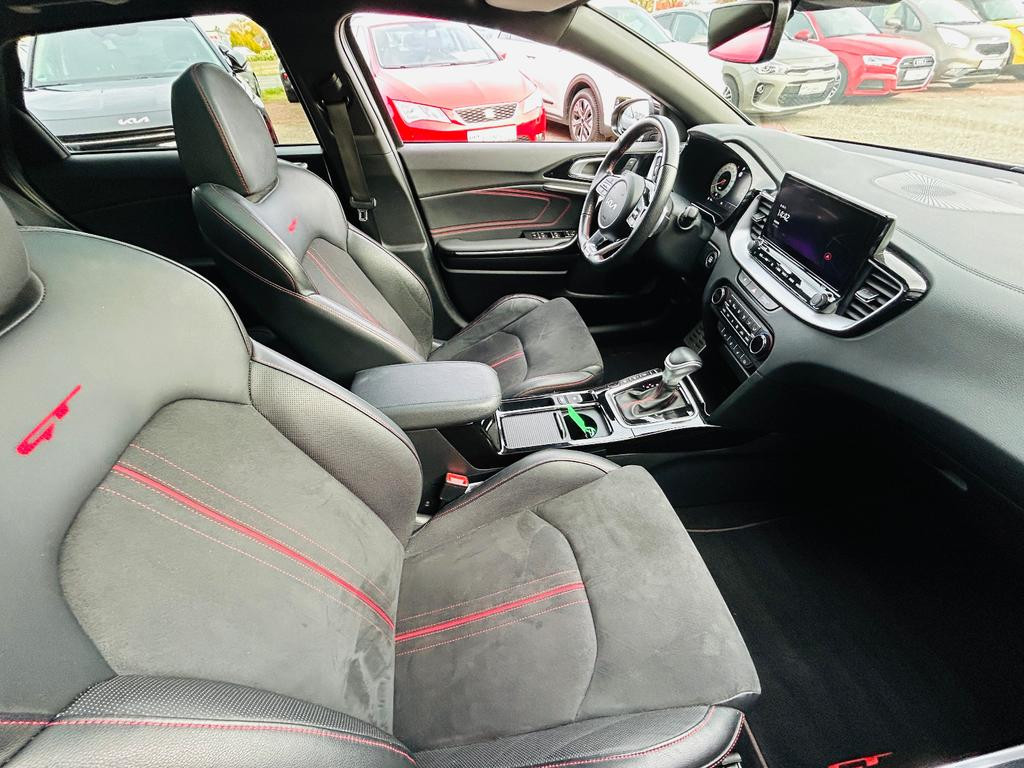 Kia ProCeed