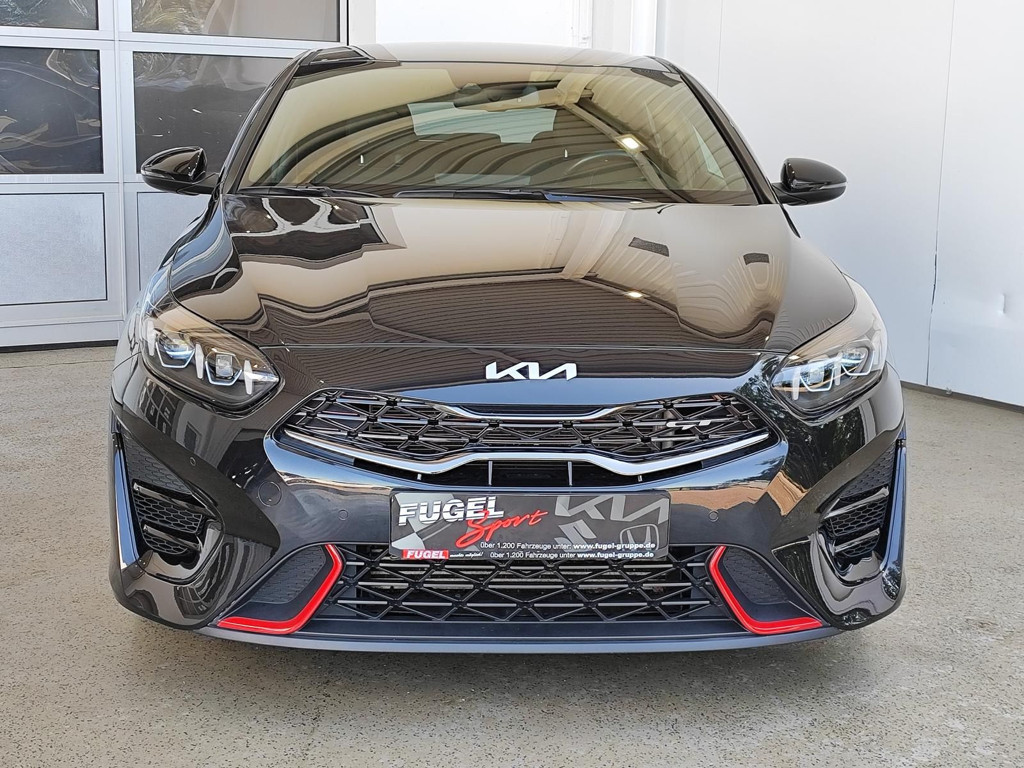 Kia ProCeed