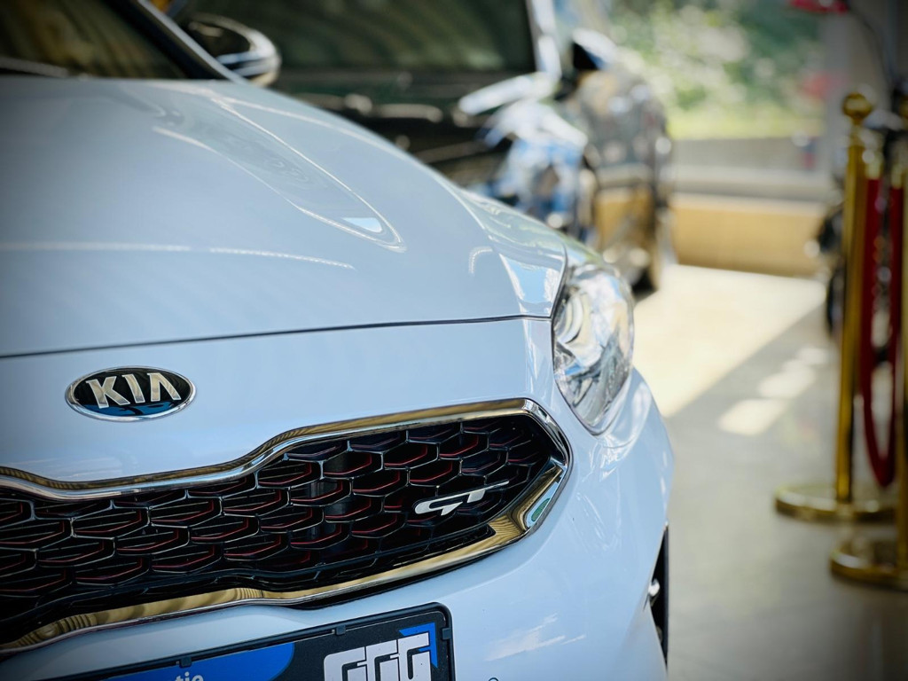 Kia ProCeed
