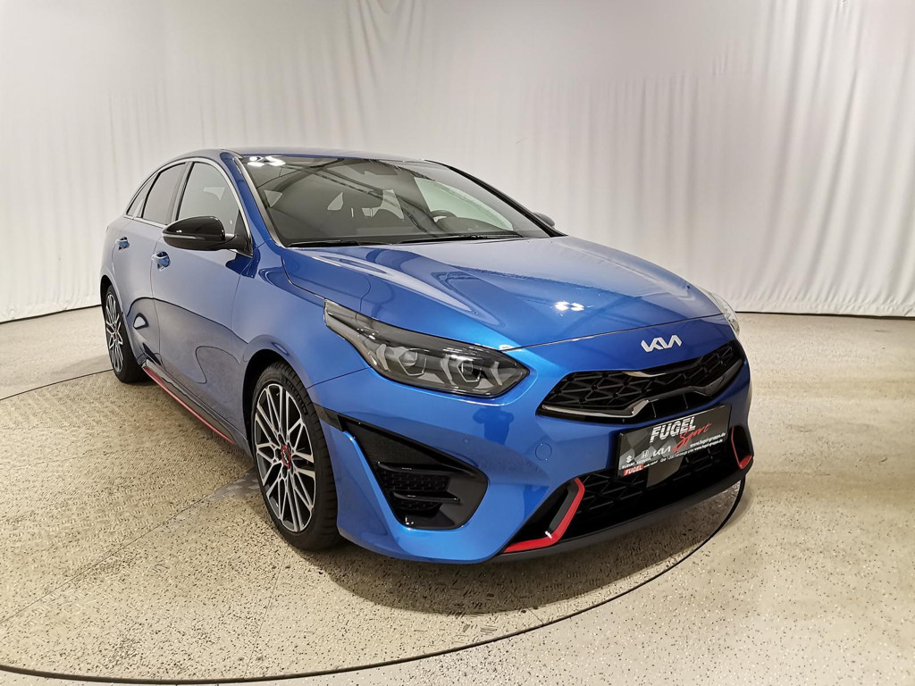 Kia ProCeed