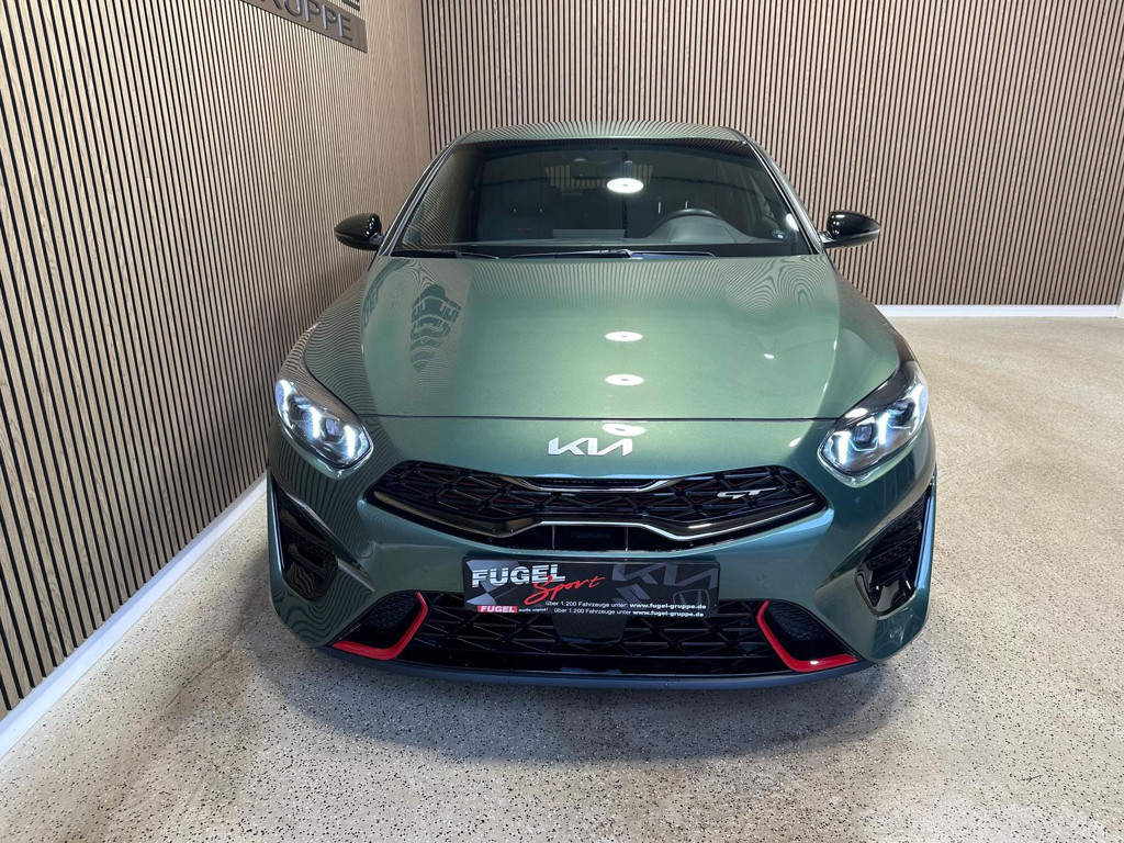 Kia ProCeed