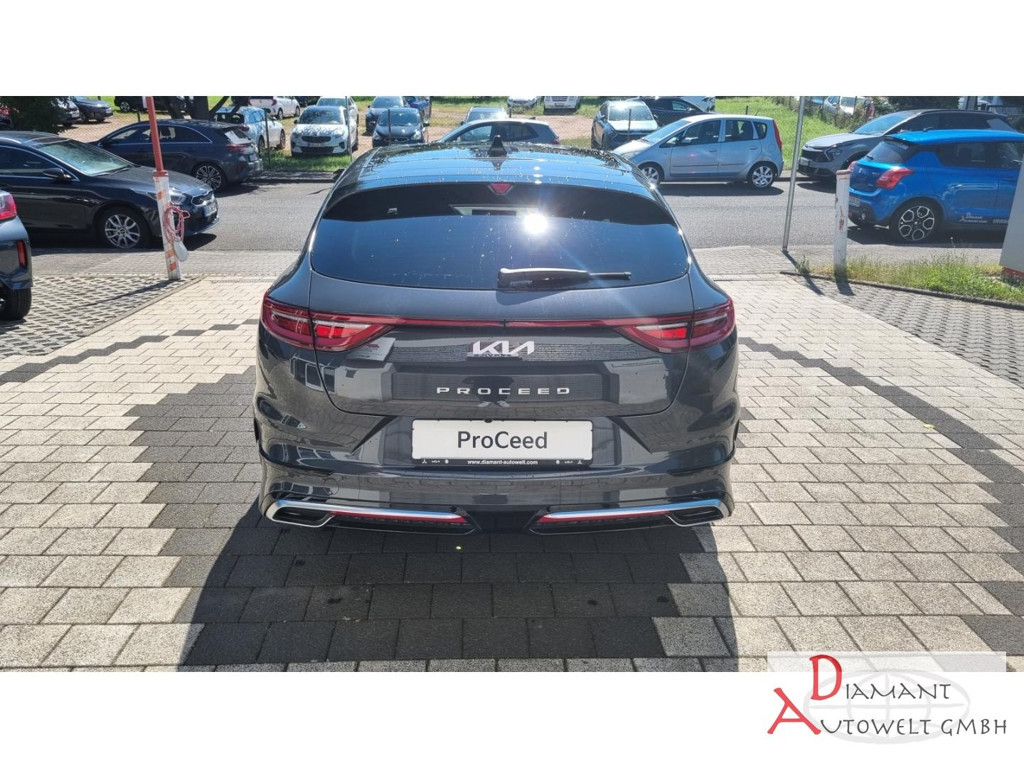 Kia ProCeed