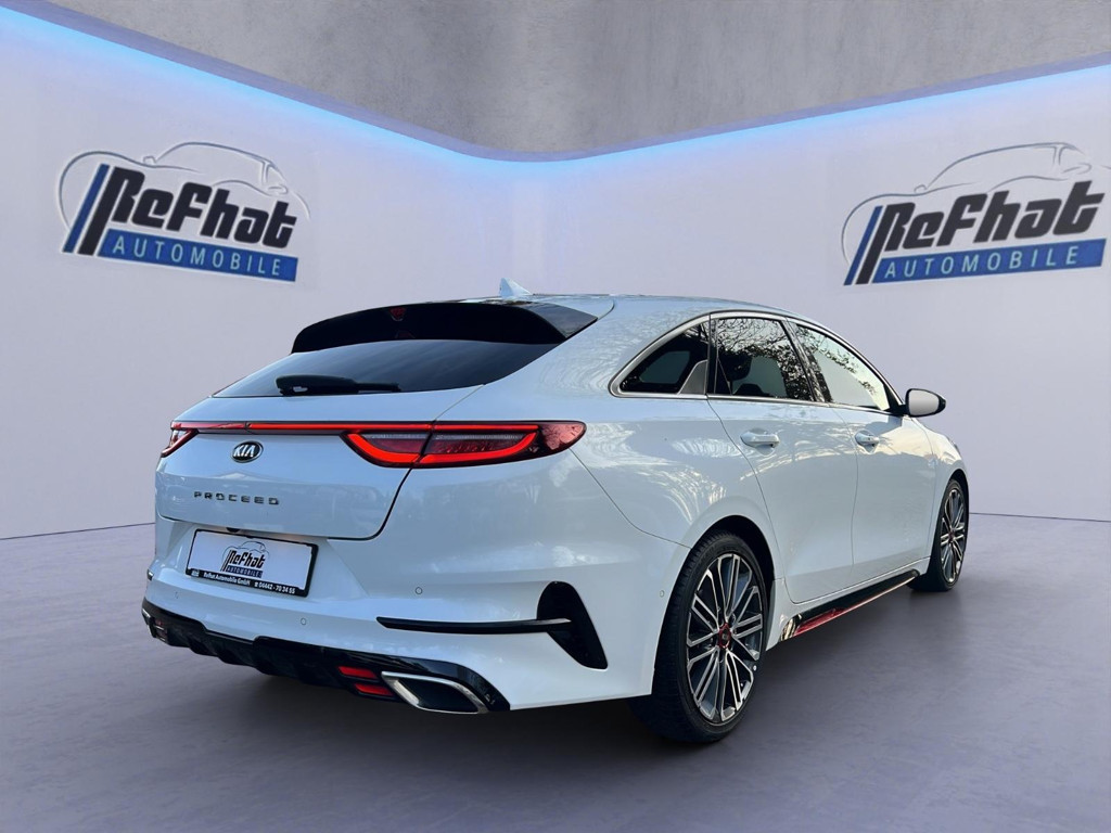 Kia ProCeed