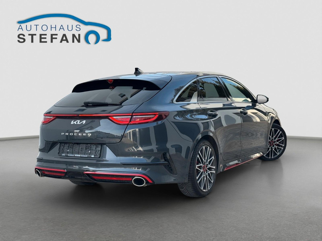 Kia ProCeed