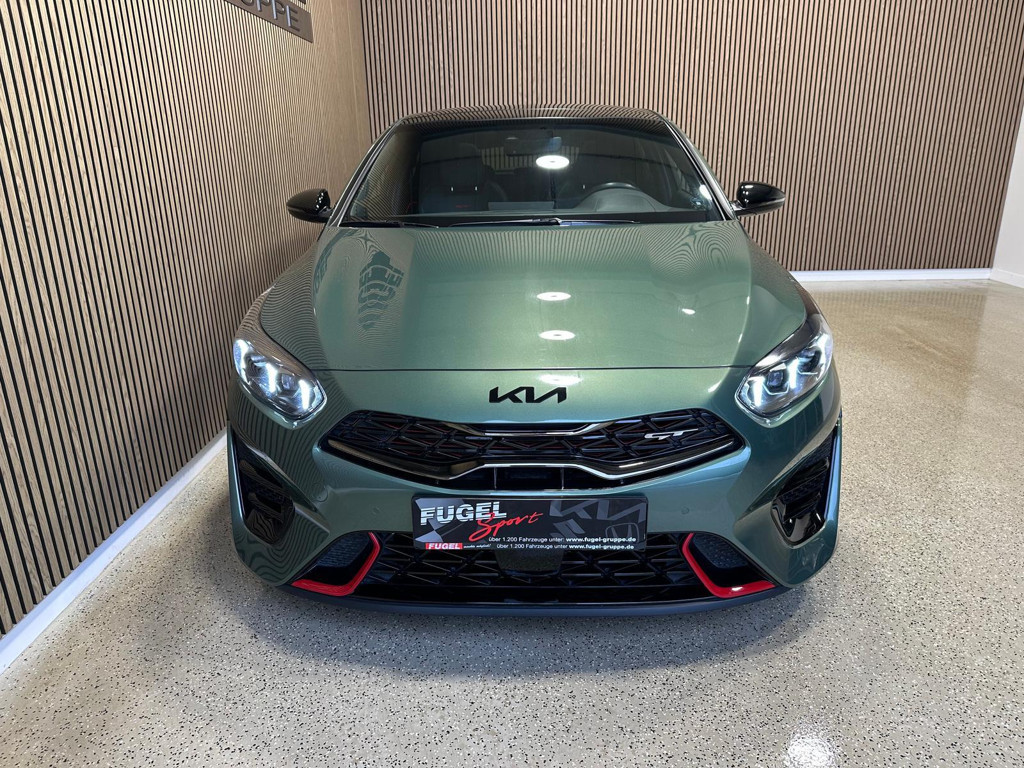 Kia ProCeed