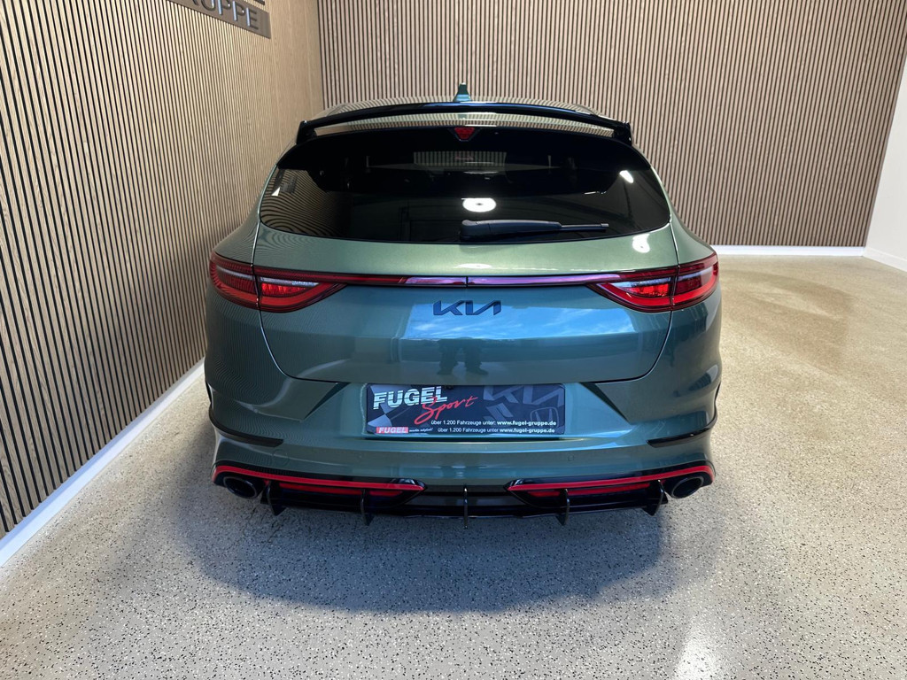 Kia ProCeed