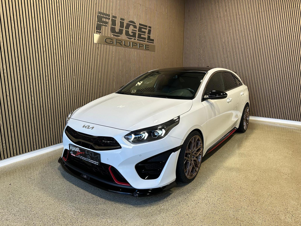 Kia ProCeed