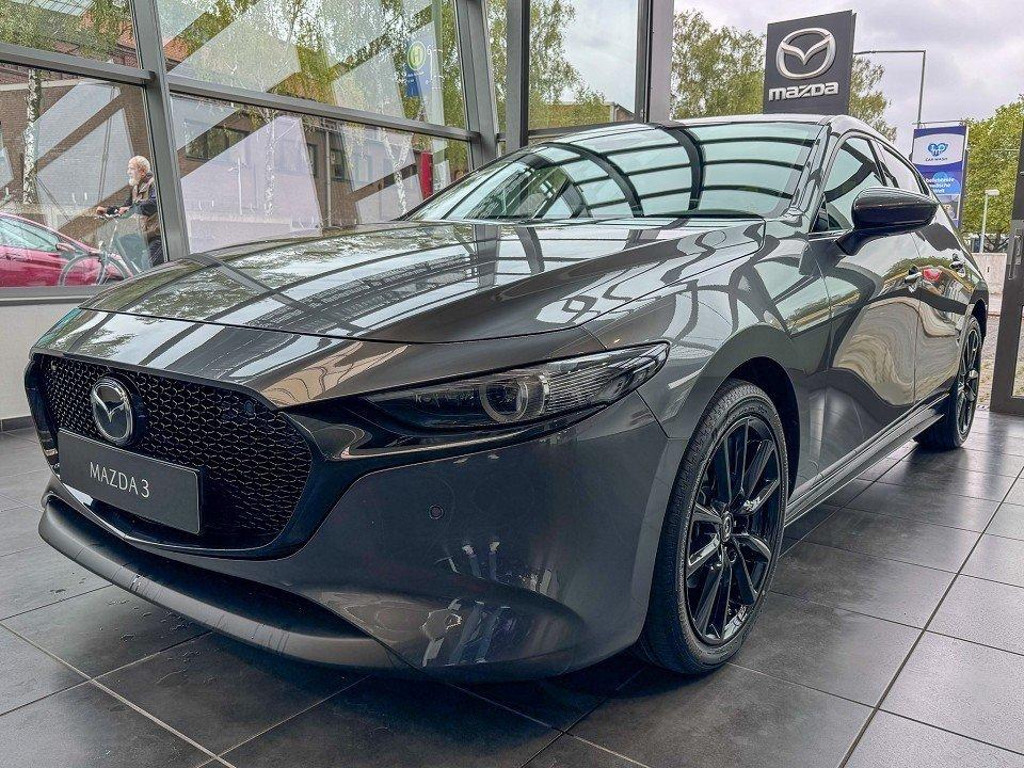 Mazda 3 Exclusive-line
