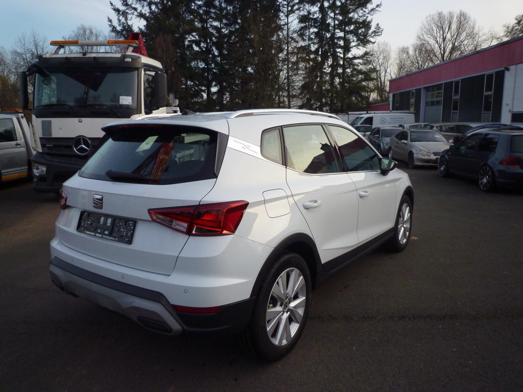 Seat Arona