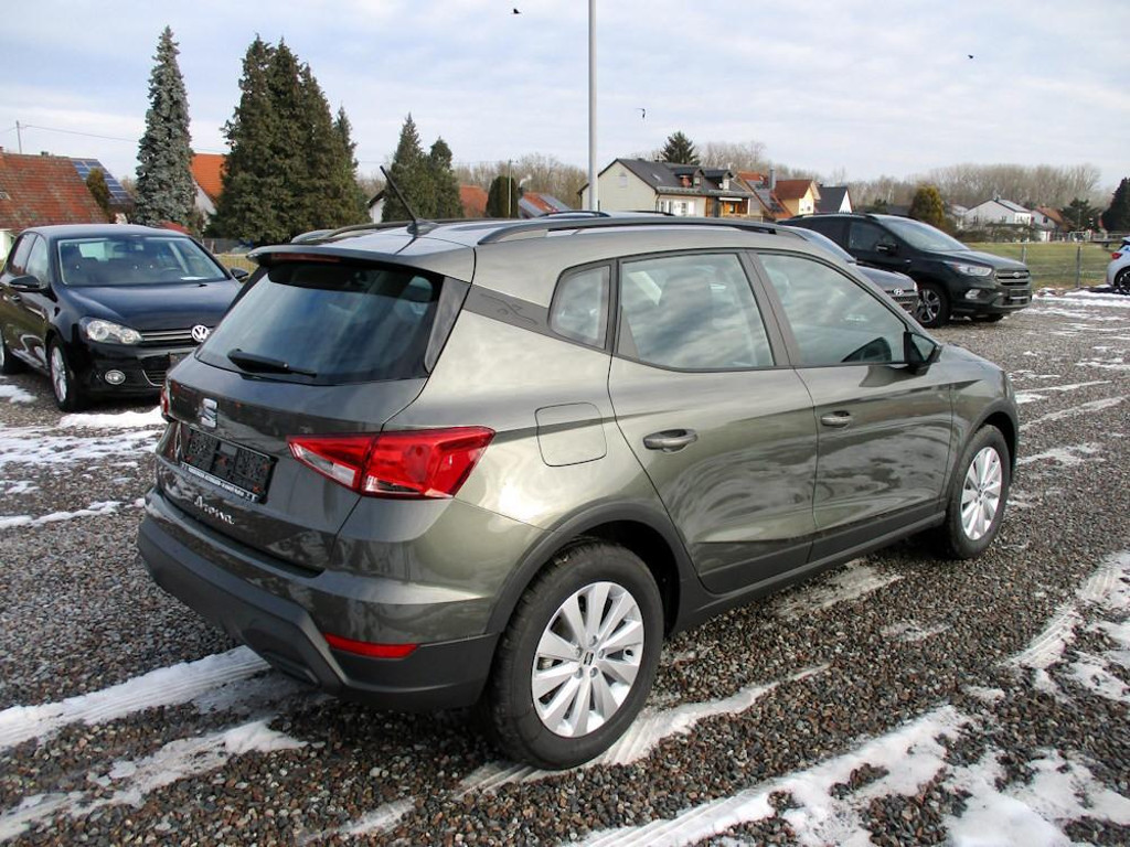 Seat Arona