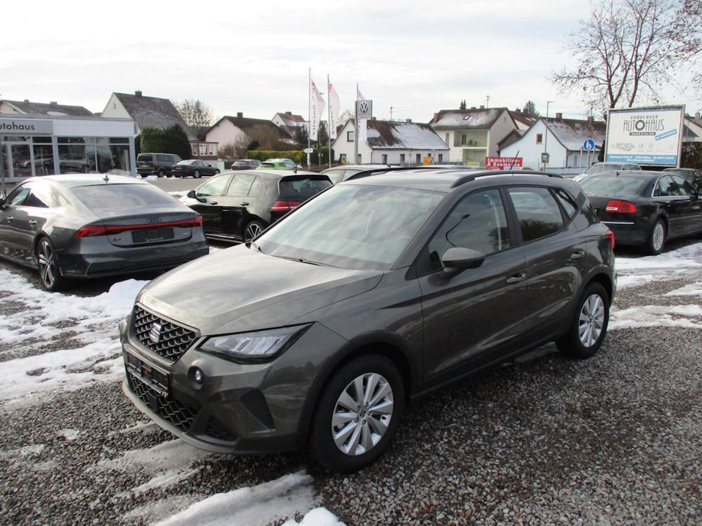 Seat Arona