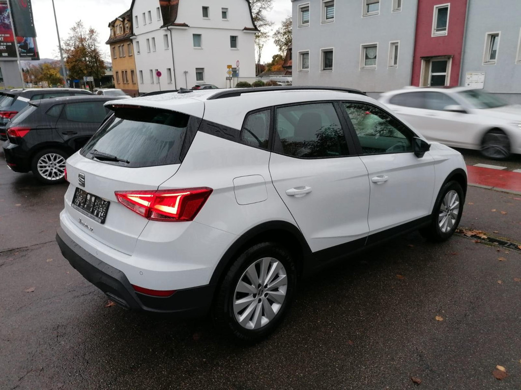 Seat Arona