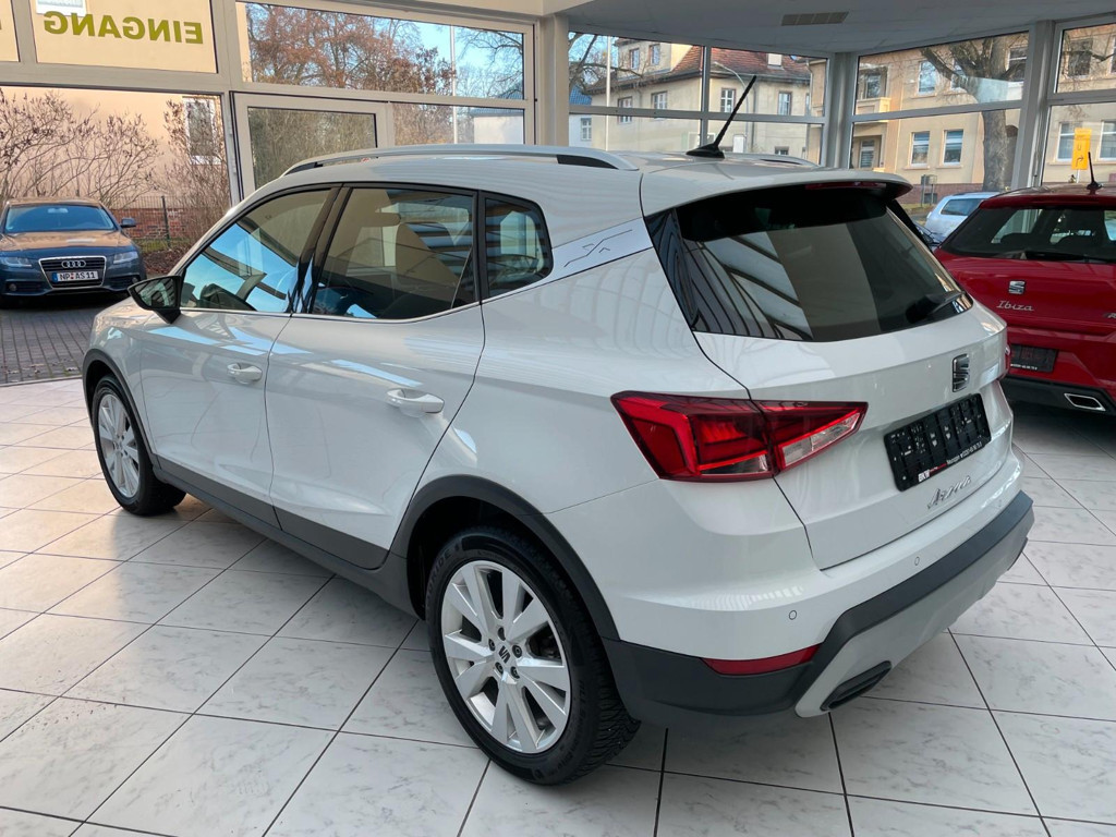 Seat Arona