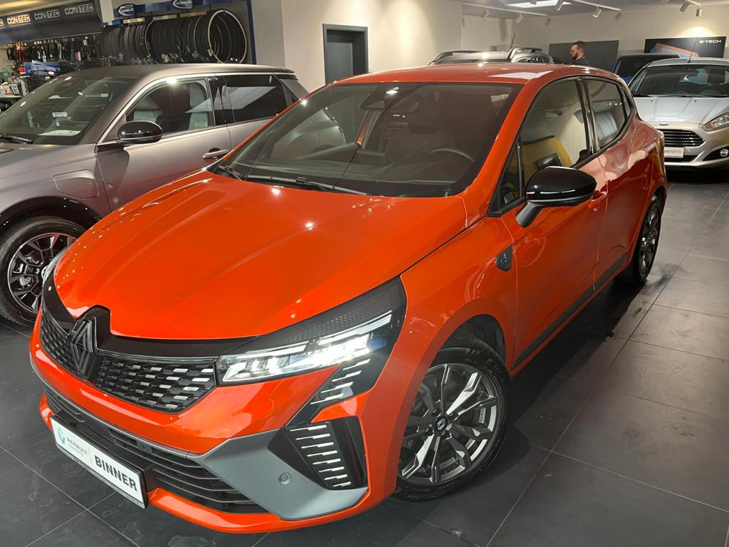 Renault Clio Bose E-Tech Esprit Alpine