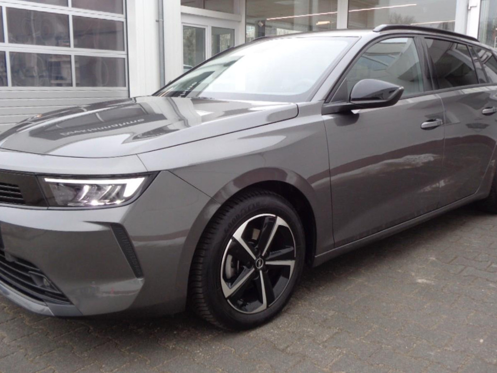 Opel Astra Sports Tourer Edition