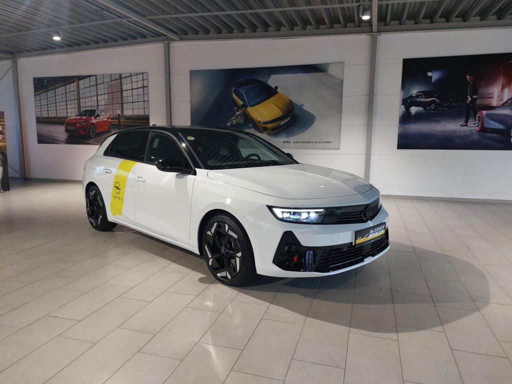 Opel Astra GSe