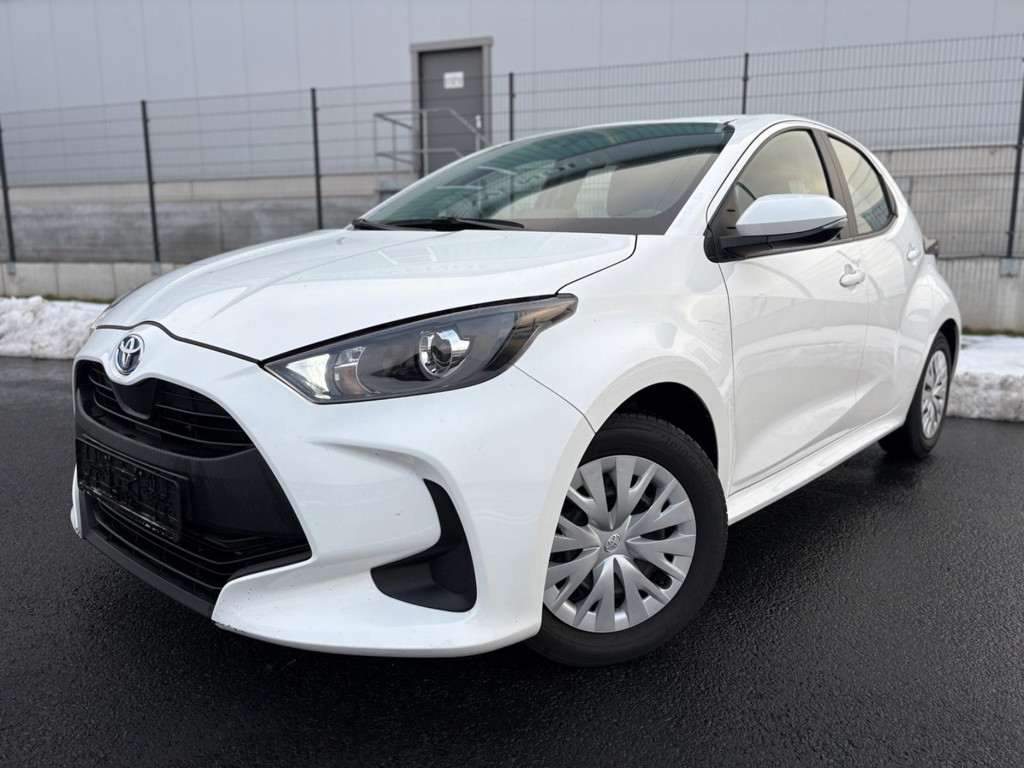 Toyota Yaris Business Hybride