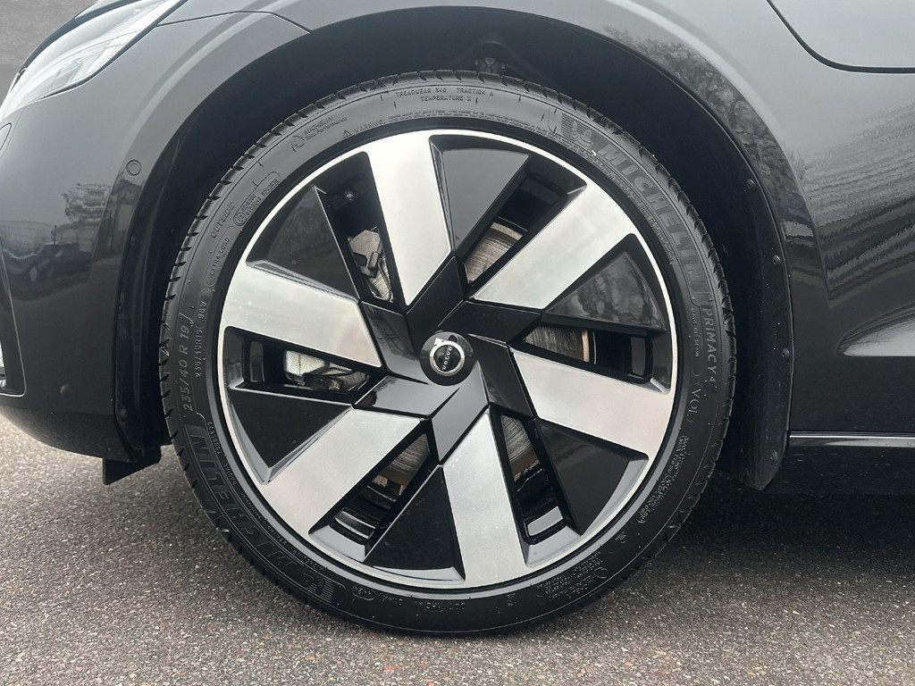 Volvo V60 AWD T8 Recharge Dark Ultra