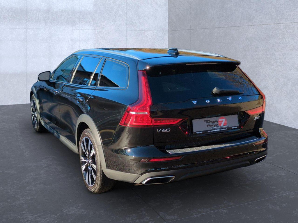 Volvo V60 Cross Country
