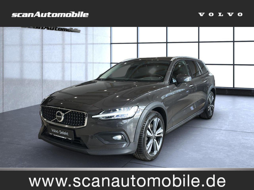 Volvo V60 Cross Country AWD Plus