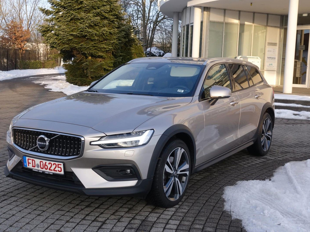 Volvo V60 Cross Country