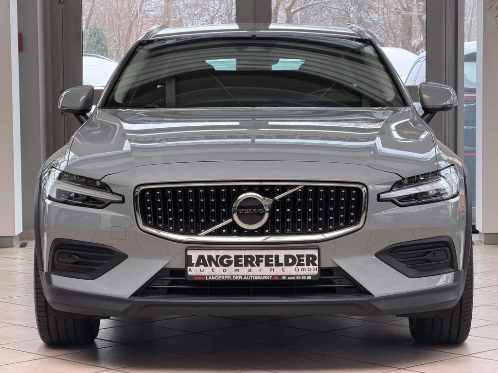 Volvo V60 Cross Country