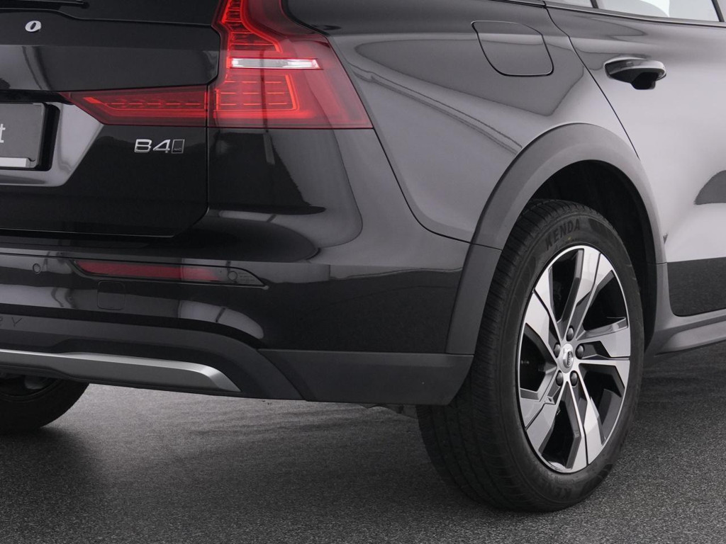 Volvo V60 Cross Country