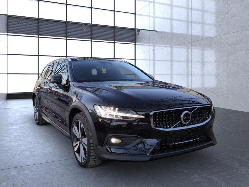 Volvo V60 Cross Country