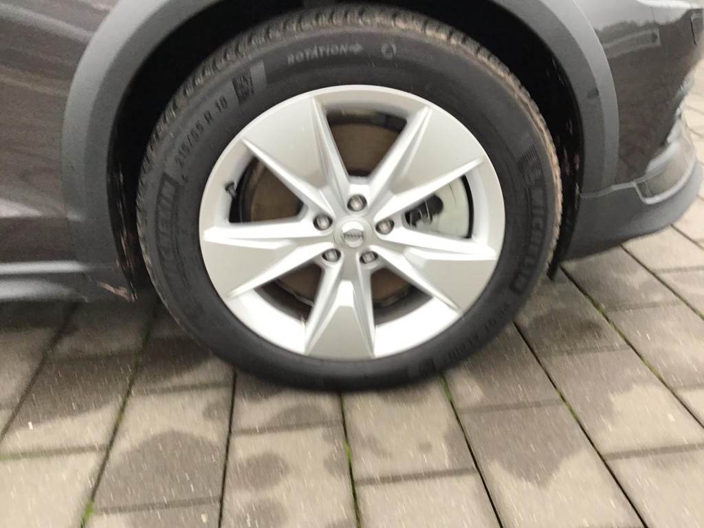 Volvo V60 Cross Country