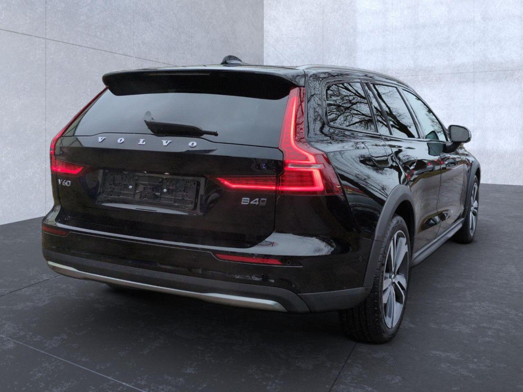 Volvo V60 Cross Country