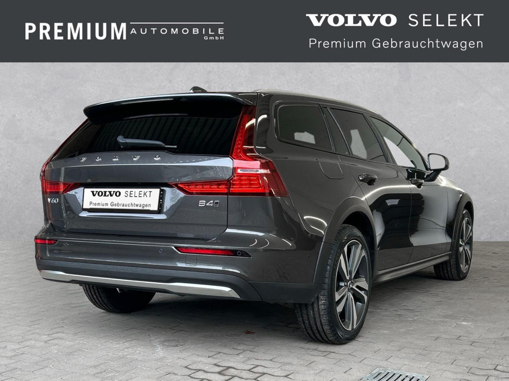 Volvo V60 Cross Country