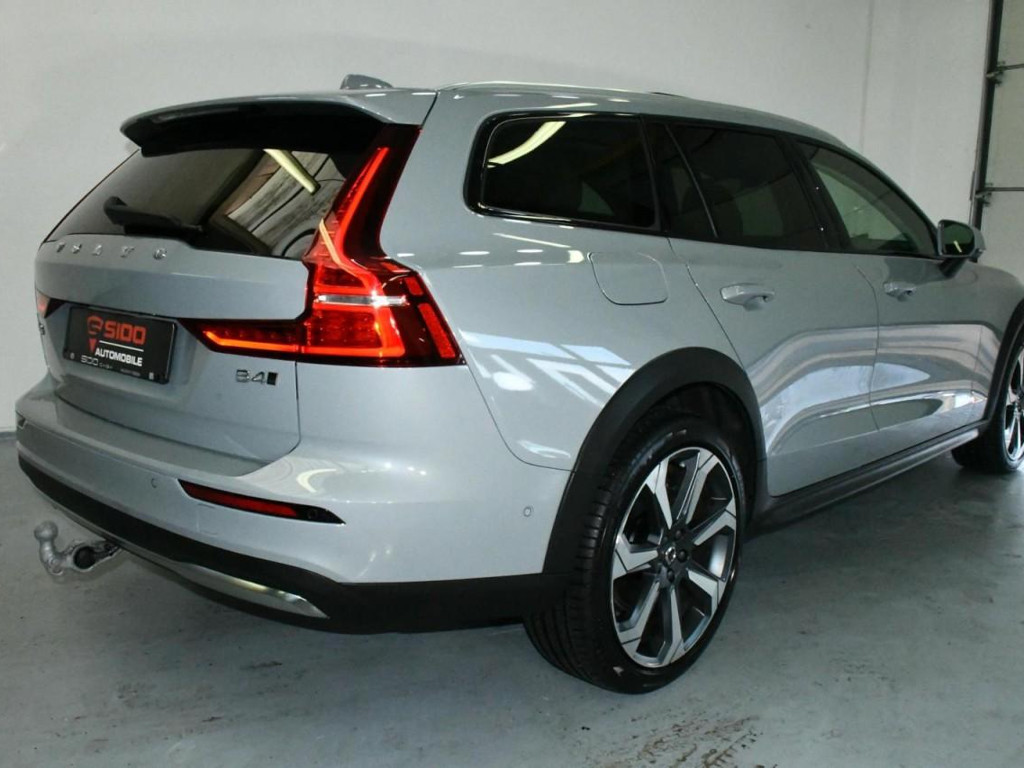 Volvo V60 Cross Country