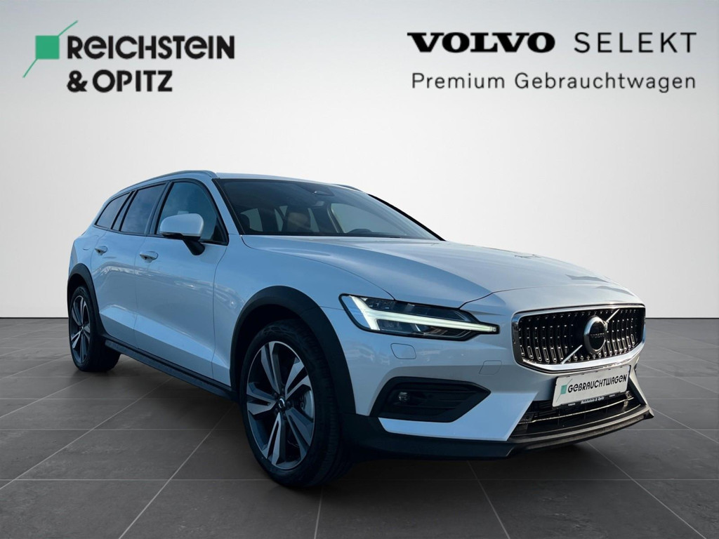 Volvo V60 Cross Country