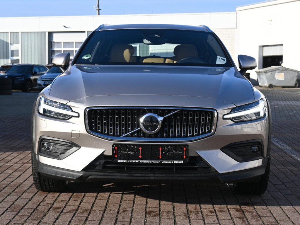 Volvo V60 Cross Country