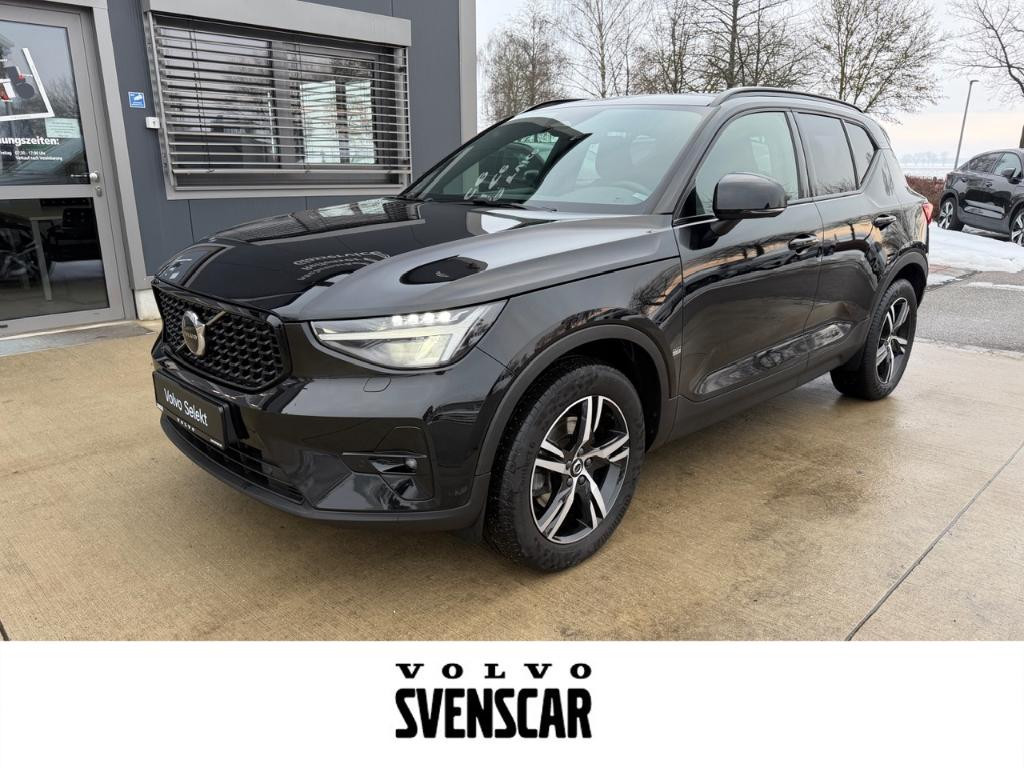 Volvo XC40 Plus Dark