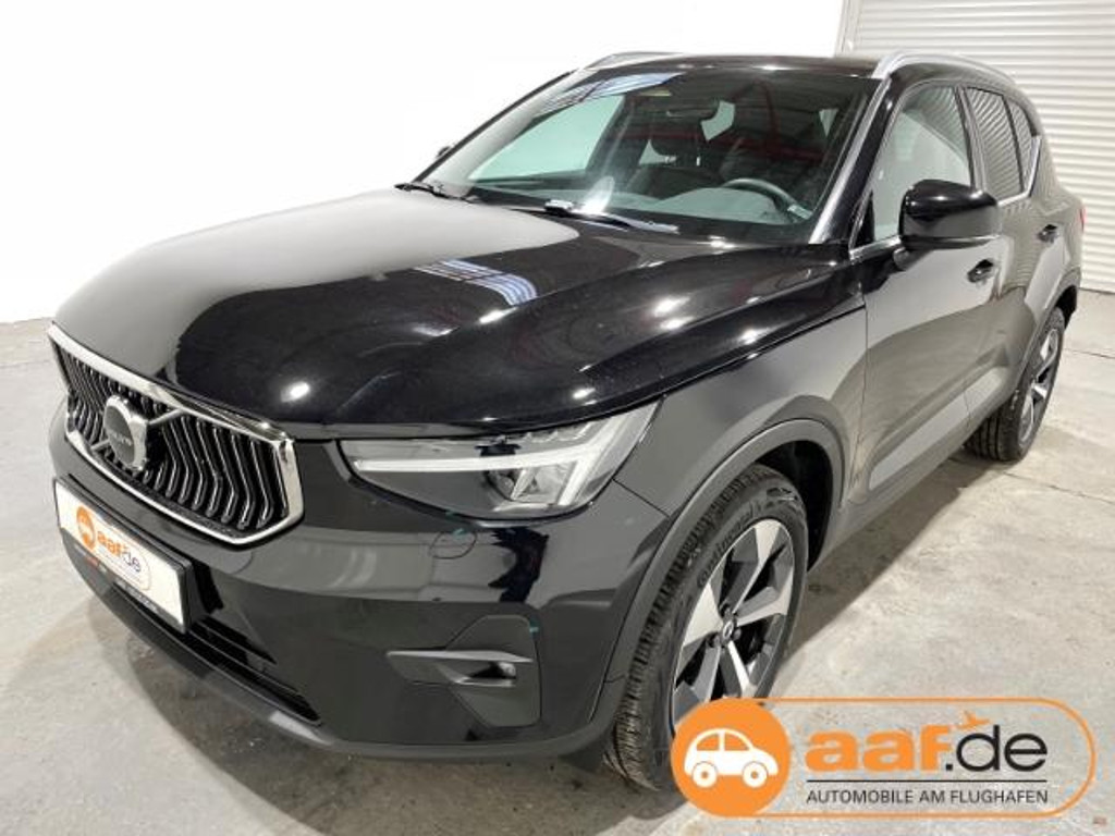 Volvo XC40 Plus Bright