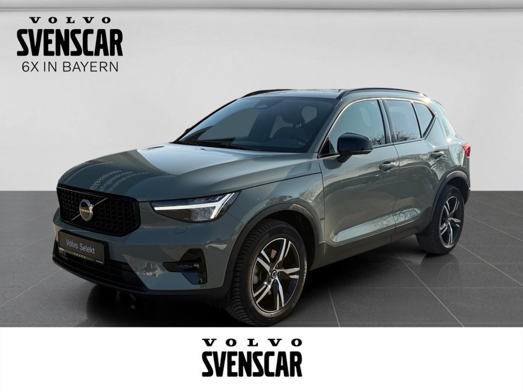 Volvo XC40 Plus Dark