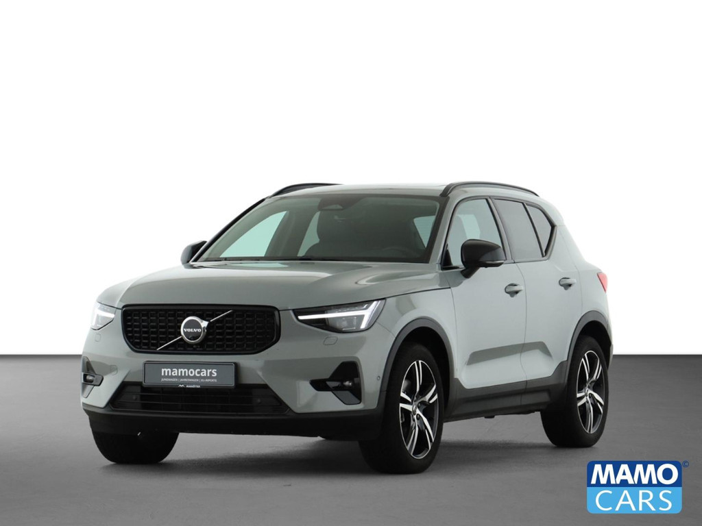 Volvo XC40 Plus Dark