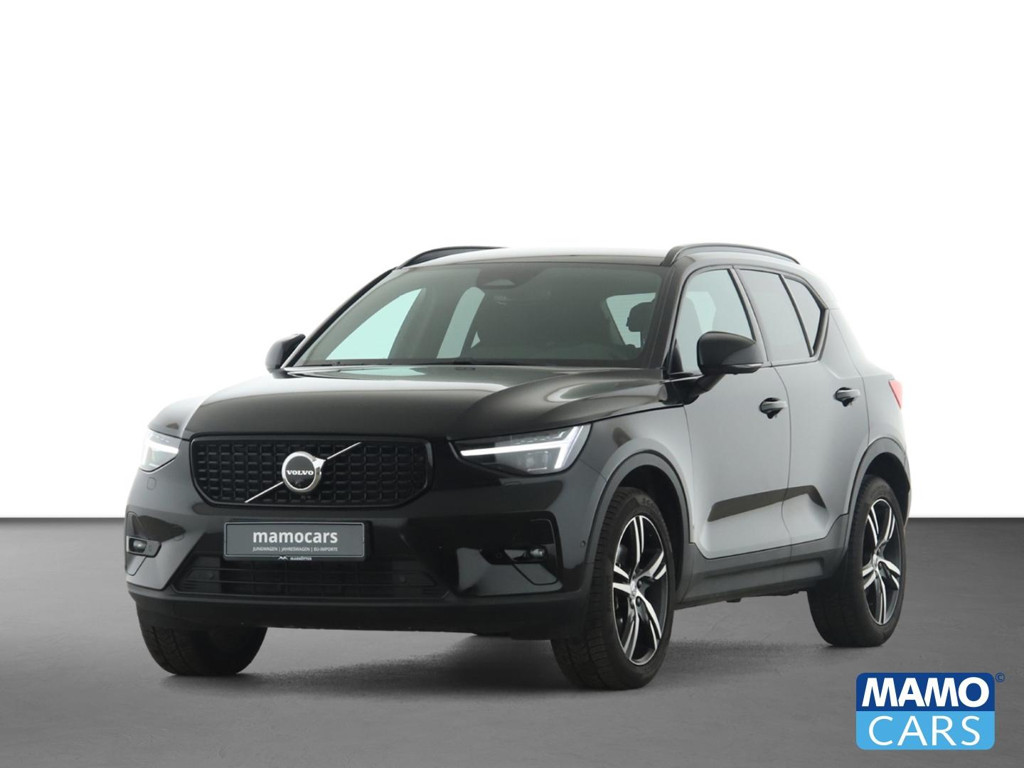 Volvo XC40 Plus Dark