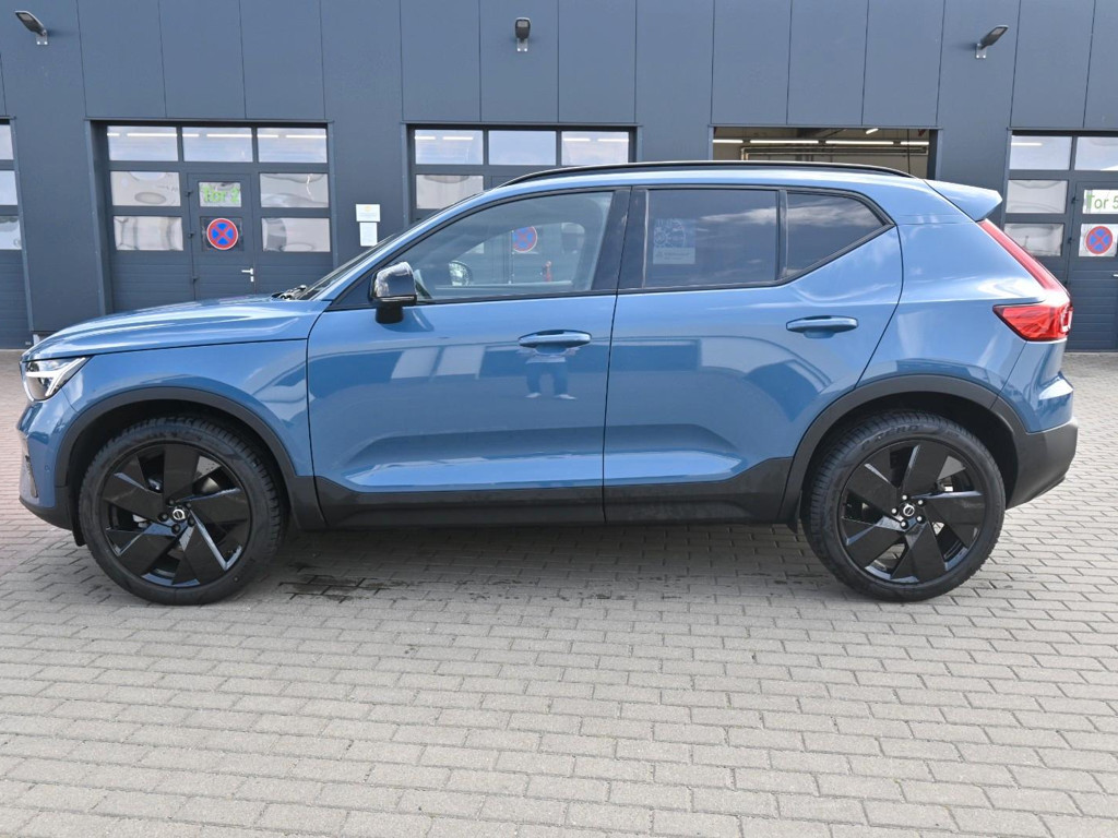 Volvo XC40 Dark Ultra