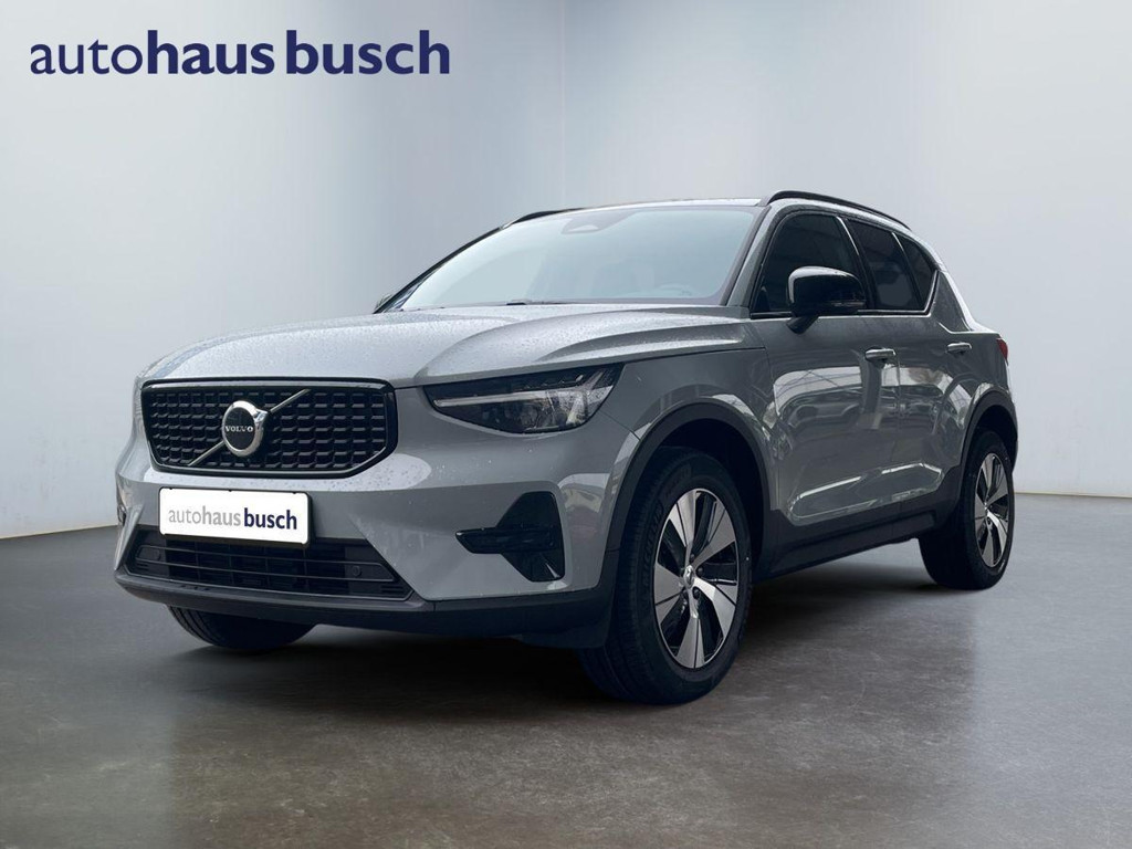 Volvo XC40 Plus Dark