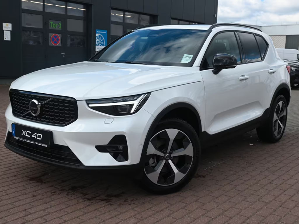 Volvo XC40 Dark Ultra